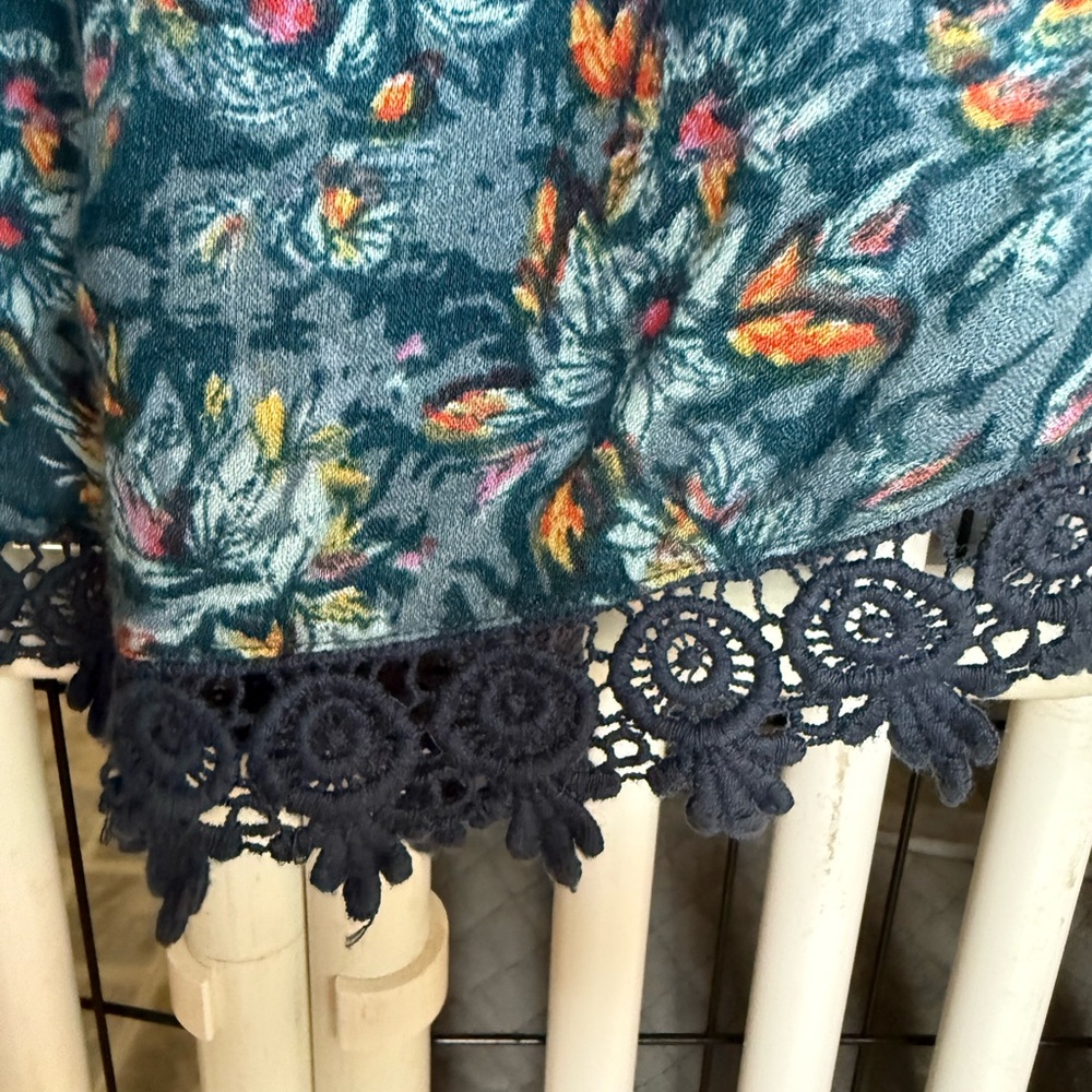 Floral Patterned Blouse By Panhandle - image 2
